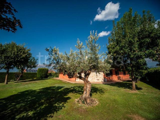 Villa Indipendente in vendita a Introdacqua, Abruzzo