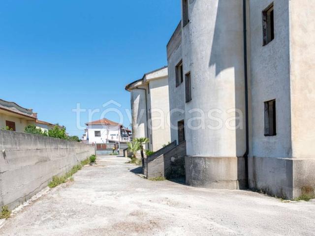 Villa Indipendente in vendita a Ischitella Lido, Castel Volturno