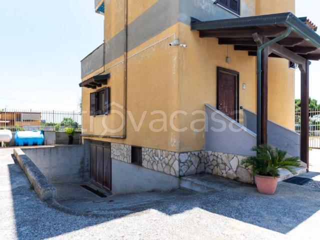 Villa Indipendente in vendita a Ischitella Lido, Castel Volturno