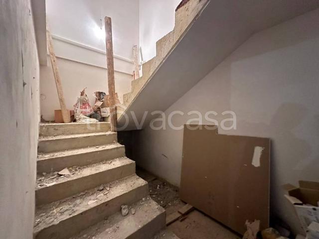 Villa Indipendente in vendita a Isola Del Gran Sasso, Abruzzo