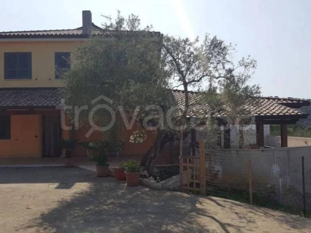 Villa Indipendente in vendita a Itri, Lazio