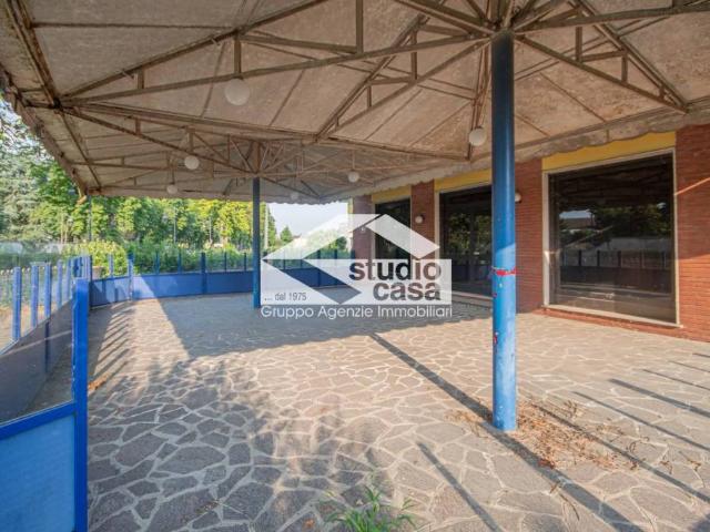 Villa Indipendente in vendita a Izano, Lombardia