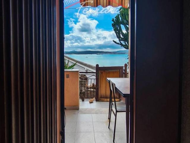 Villa Indipendente in vendita a La Maddalena