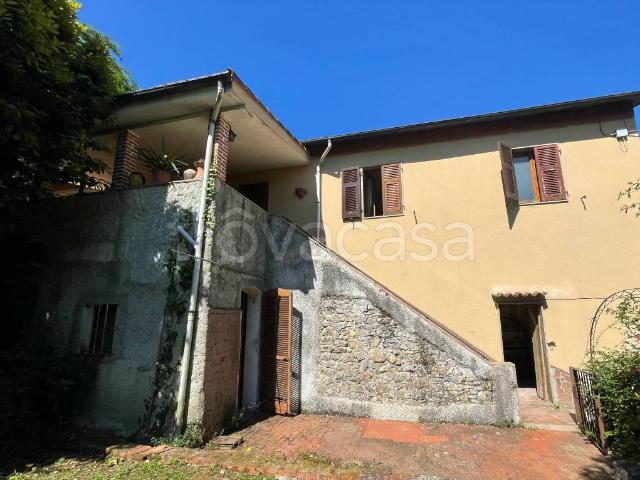 Villa Indipendente in vendita a Costa di Murlo, La Spezia