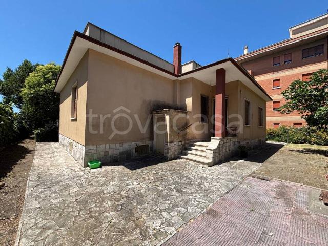Villa Indipendente in vendita a Piane di Vaccina, Roma Capitale