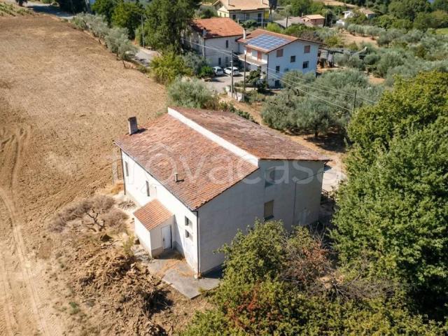 Villa Indipendente in vendita a Santa Apollonia, Lanciano