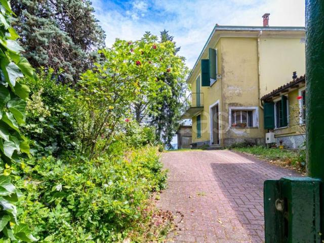 Villa Indipendente in vendita a Langhirano, Reggio Emilia