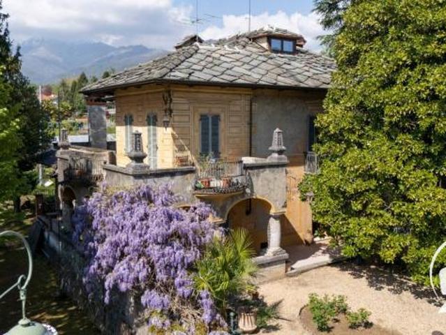 Villa Indipendente in vendita a Unione Montana di Comuni delle Valli di Lanzo, Ceronda e Casternone, Piemonte