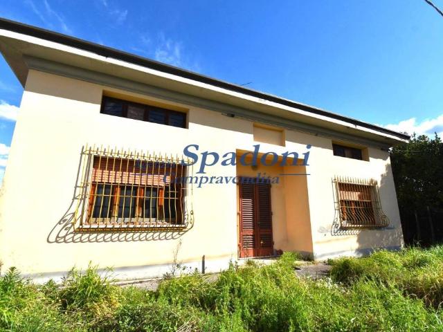 Villa Indipendente in vendita a Larciano, Toscana