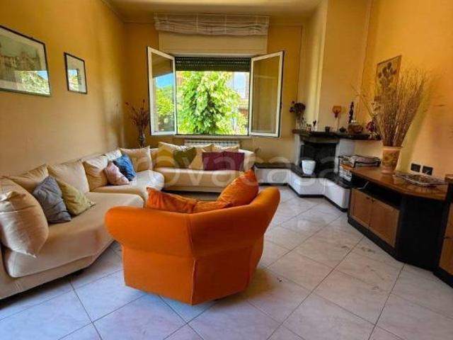 Villa Indipendente in vendita a Laterina Pergine Valdarno, Laterina