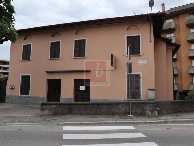 Villa Indipendente in vendita a Comunità Montana Valli del Verbano, Lombardia