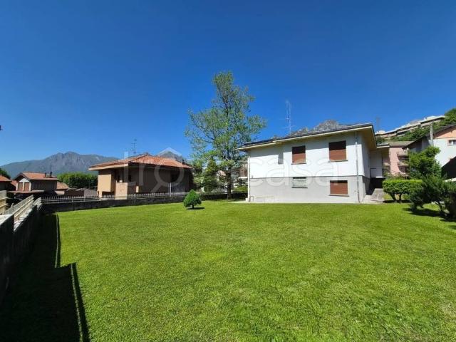 Villa Indipendente in vendita a Germanedo, Lecco