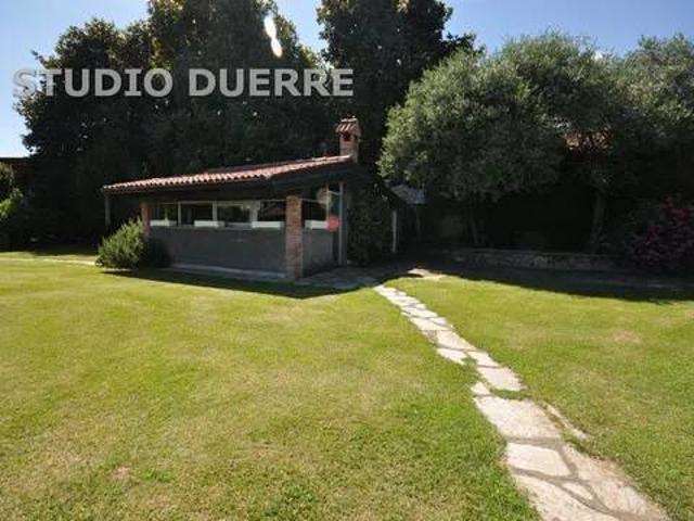 Villa Indipendente in vendita a Unione dei comuni del Medio Verbano, Leggiuno