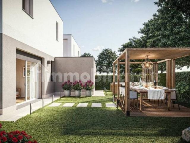 Villa Indipendente in vendita a Oltrestazione, Legnano