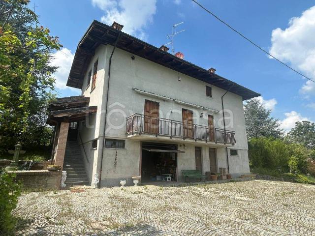 Villa Indipendente in vendita a Lesegno, Cuneo