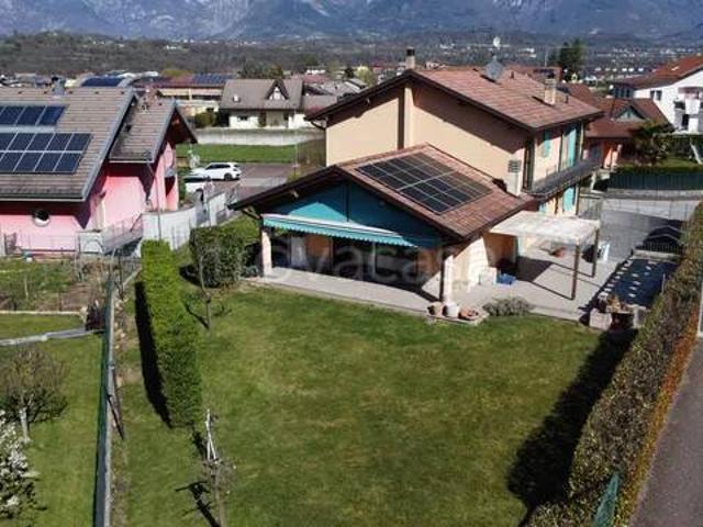 Villa Indipendente in vendita a Limana, Veneto