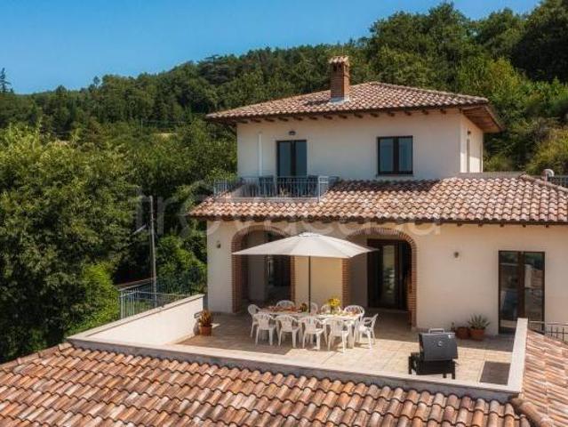 Villa Indipendente in vendita a Lisciano Niccone, Umbria