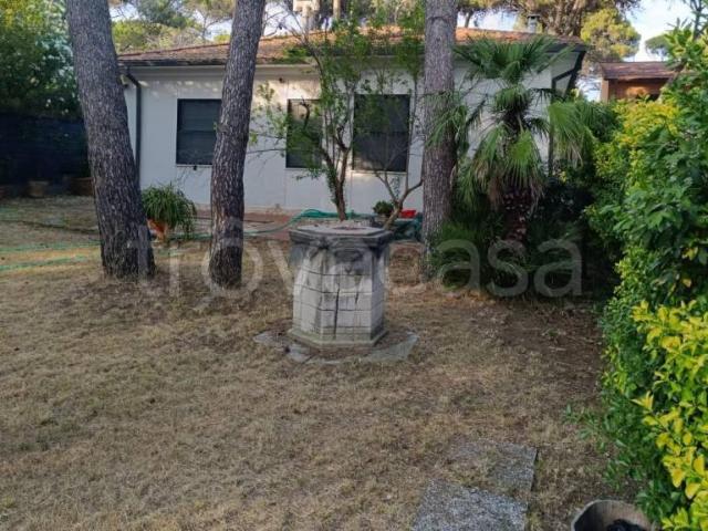 Villa Indipendente in vendita a Quercianella, Livorno