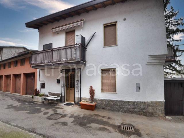 Villa Indipendente in vendita a Locate Varesino, Lombardia