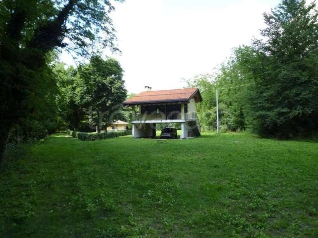Villa Indipendente in vendita a Lonate Pozzolo, Varese
