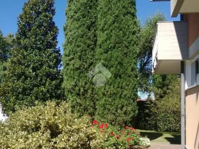 Villa Indipendente in vendita a Lonate Pozzolo, Lombardia