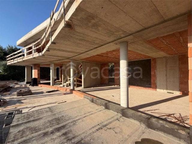 Villa Indipendente in vendita a Maguzzano, Lonato del Garda