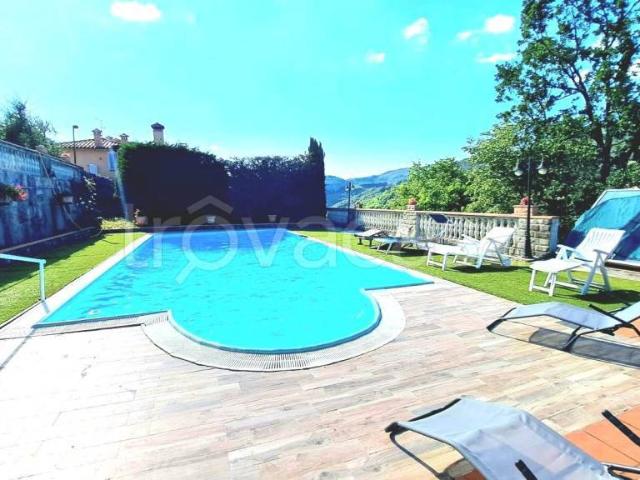 Villa Indipendente in vendita a Unione di Comuni Valdarno e Valdisieve, Londa