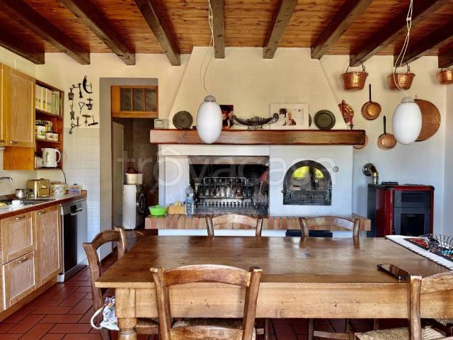 Villa Indipendente in vendita a Longare, Vicenza