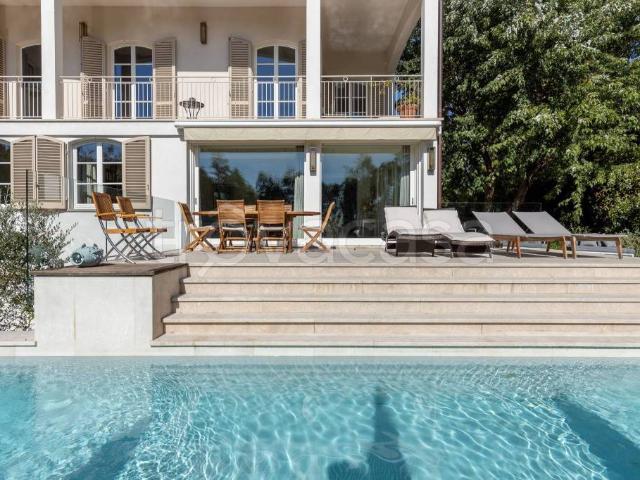 Villa Indipendente in vendita a Bagni Di Lucca Ponte, Toscana