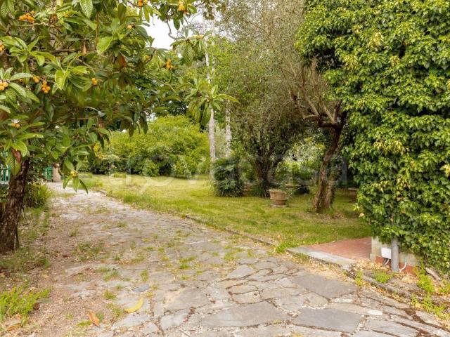 Villa Indipendente in vendita a Sant'Alessio, Bagni Di Lucca Ponte
