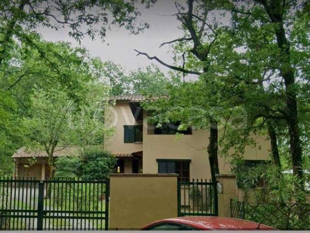 Villa Indipendente in vendita a Sant'Alessio, Bagni Di Lucca Ponte