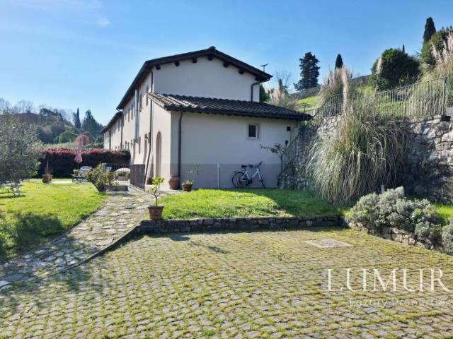 Villa Indipendente in vendita a Sant'Alessio, Bagni Di Lucca Ponte