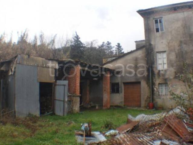 Villa Indipendente in vendita a Sant'Alessio, Bagni Di Lucca Ponte