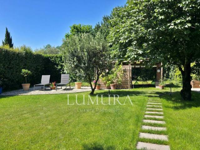 Villa Indipendente in vendita a Ponte a Moriano, Bagni Di Lucca Ponte