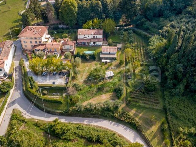 Villa Indipendente in vendita a Meati, Lucca