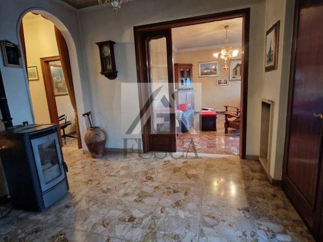 Villa Indipendente in vendita a Sant'Anna, Bagni Di Lucca Ponte