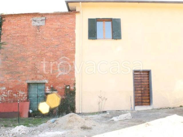 Villa Indipendente in vendita a Lucignano, Toscana