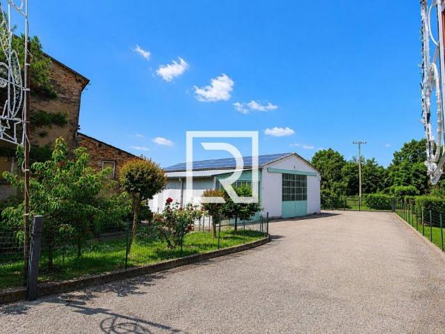 Villa Indipendente in vendita a Unione dei comuni della Bassa Romagna, Lugo
