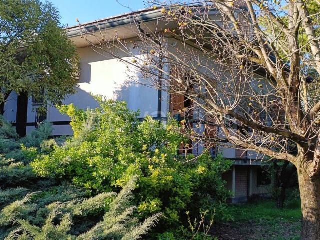 Villa Indipendente in vendita a Unione dei comuni della Bassa Romagna, Lugo