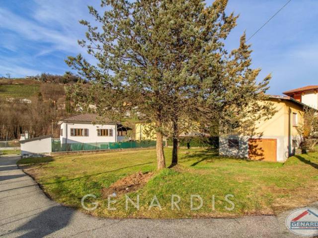 Villa Indipendente in vendita a Comunità Montana Valli del Verbano, Luino