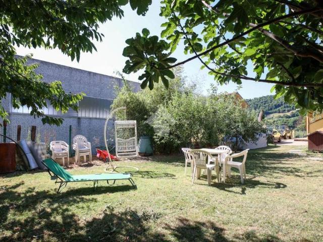 Villa Indipendente in vendita a Colletto, Piemonte
