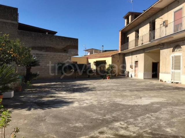 Villa Indipendente in vendita a Maddaloni, Campania