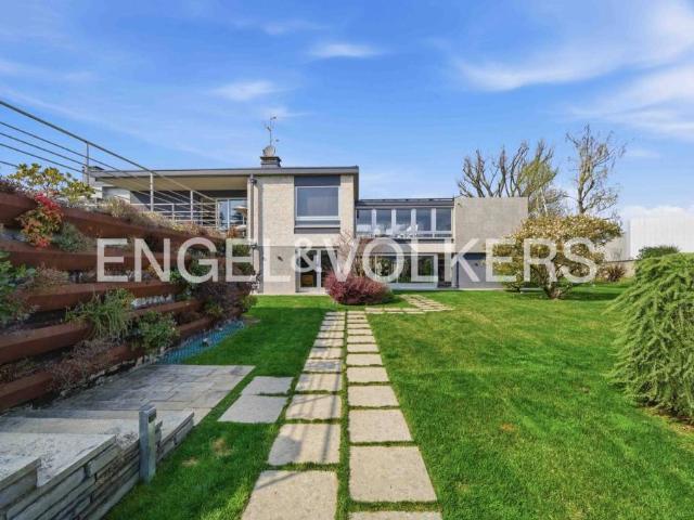 Villa Indipendente in vendita a Magnago, Lombardia