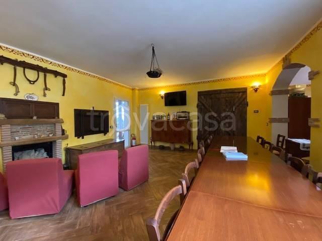 Villa Indipendente in vendita a Maiolo, Rimini
