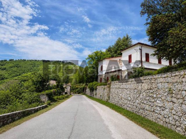 Villa Indipendente in vendita a Calabria, Cosenza
