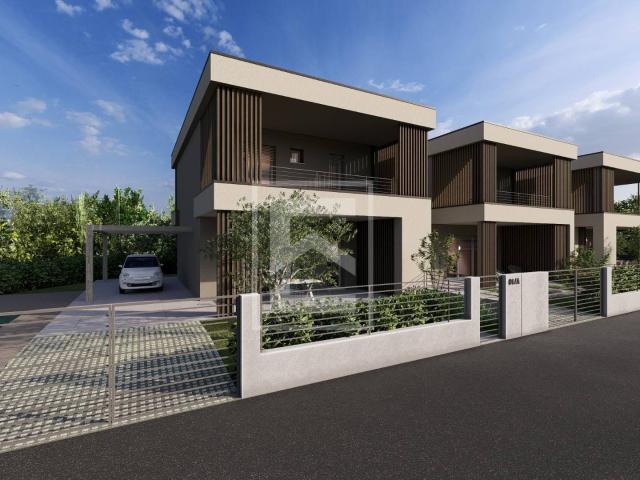 Villa Indipendente in vendita a Manerba Del Garda, Lombardia