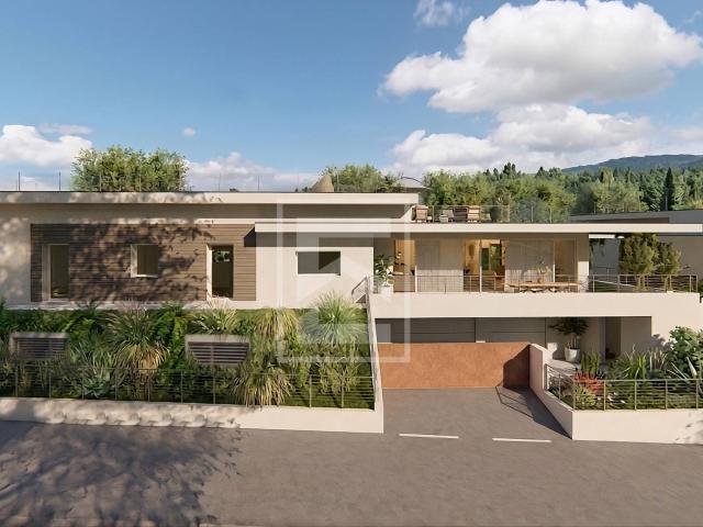 Villa Indipendente in vendita a Montinelle, Manerba Del Garda