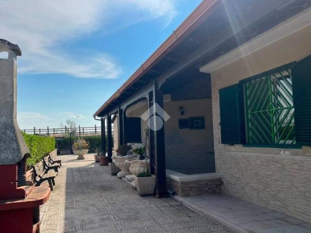 Villa Indipendente in vendita a Ippocampo, Puglia
