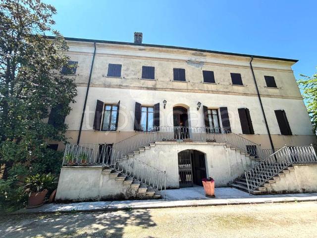 Villa Indipendente in vendita a Angeli, San Giorgio Di Mantova