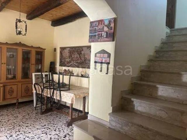 Villa Indipendente in vendita a Marzano Appio, Campania